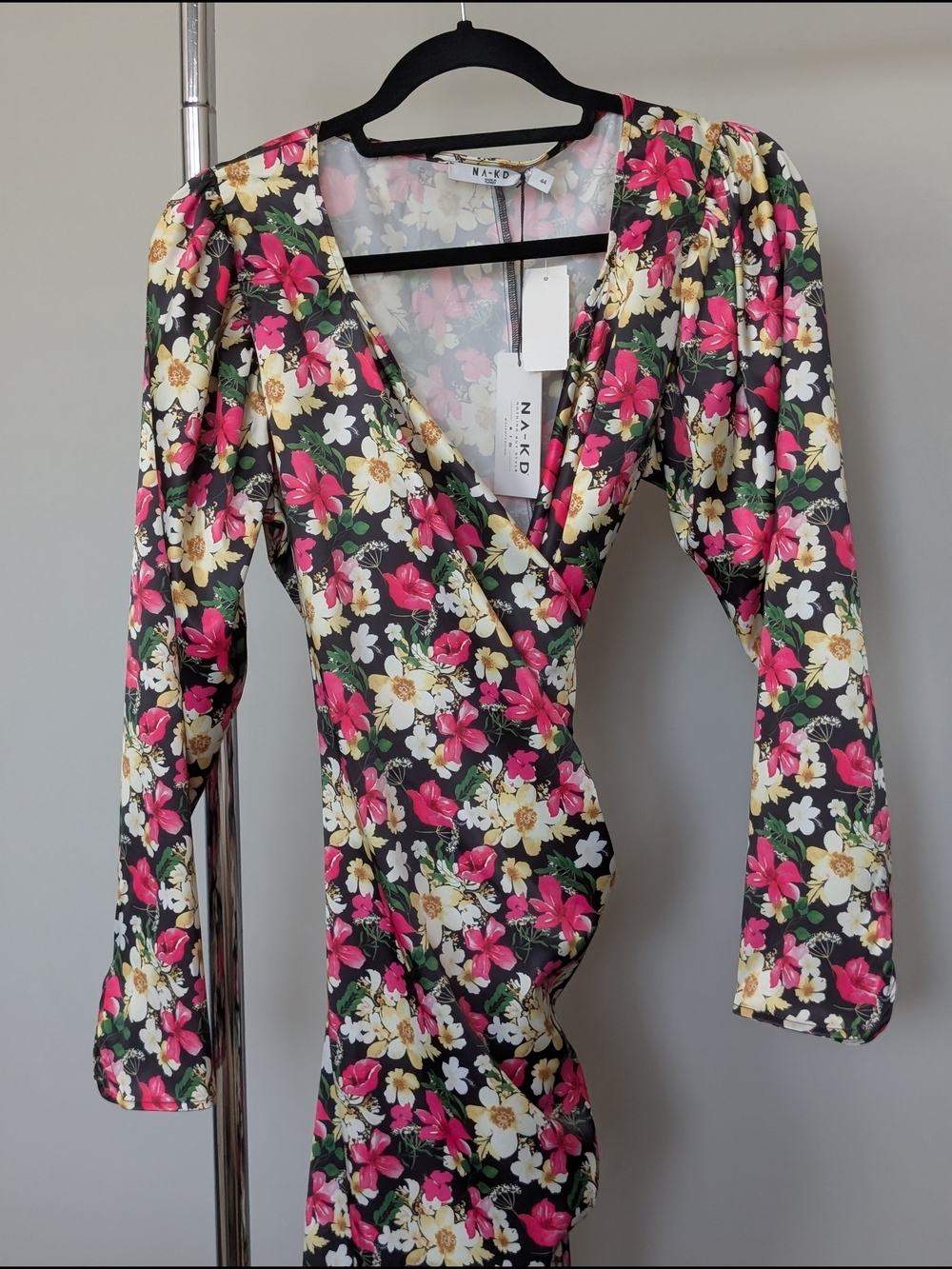 NA-KD Black Floral Long Sleeve Wrap Dress
